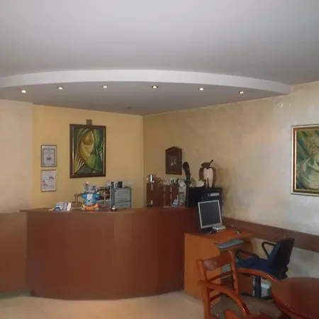 Fenix Family Hotel 3*