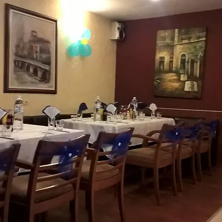 Fenix Family بلاغويفغراد