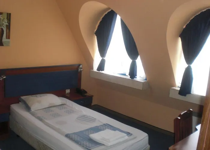 Hotel Fenix Family 3*