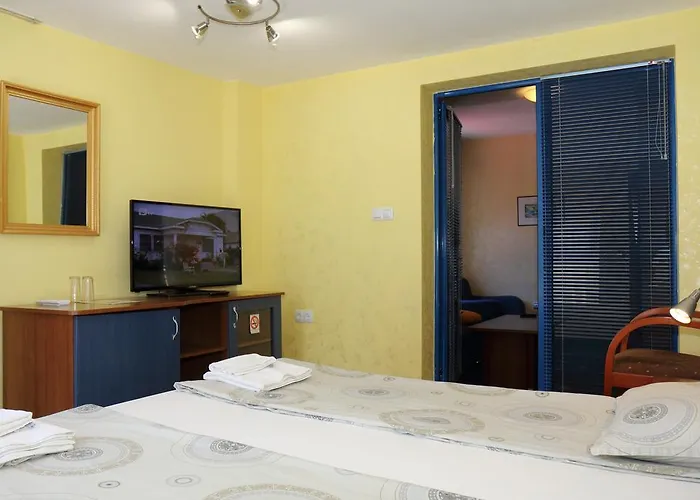 Fenix Family Hotel 3*